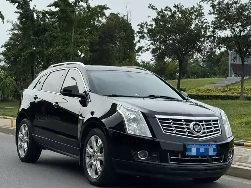 2015 Cadillac SRX с пробегом 90 000 км