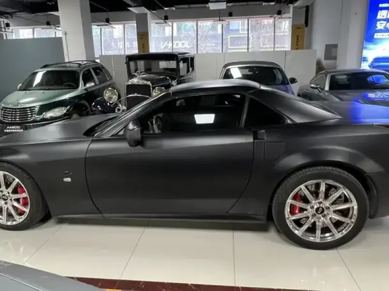 2005 Cadillac XLR с пробегом 65 000 км