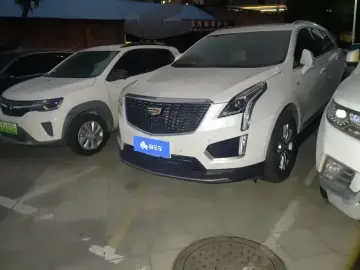 2021 Cadillac XT5 с пробегом 84 000 км