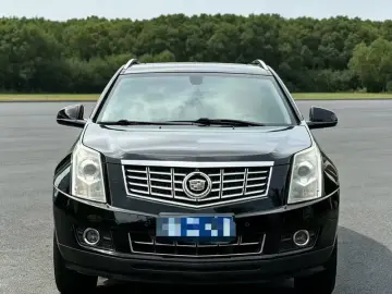 2015 Cadillac SRX с пробегом 80 000 км