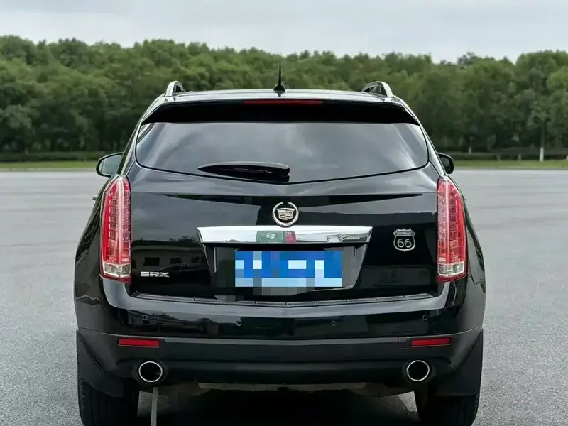 2015 Cadillac SRX с пробегом 80 000 км