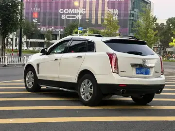 2015 Cadillac SRX с пробегом 120 000 км