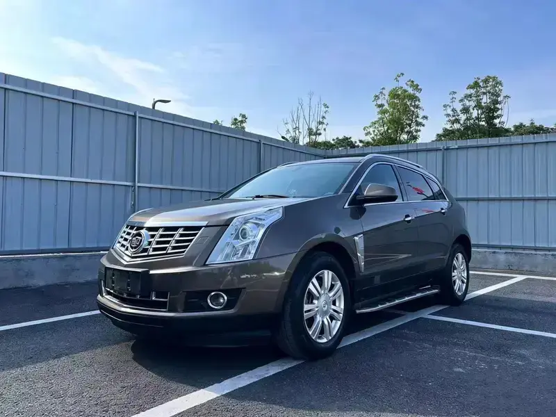 2014 Cadillac SRX с пробегом 130 000 км
