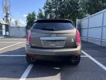 2014 Cadillac SRX с пробегом 130 000 км