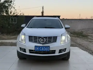 2014 Cadillac SRX с пробегом 65 000 км