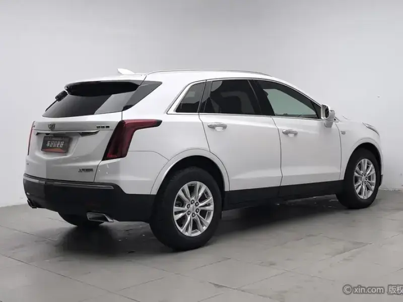 2020 Cadillac XT5 с пробегом 86 400 км