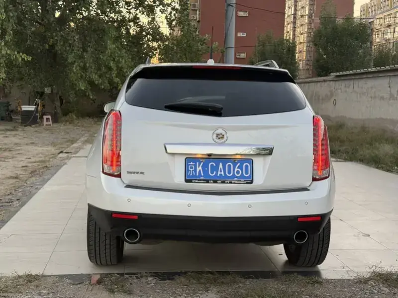 2014 Cadillac SRX с пробегом 65 000 км