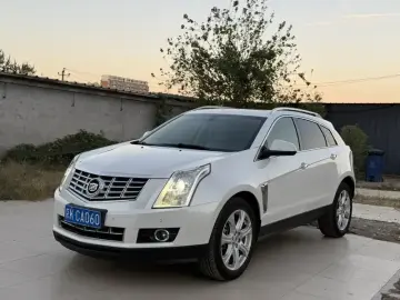 2014 Cadillac SRX с пробегом 65 000 км