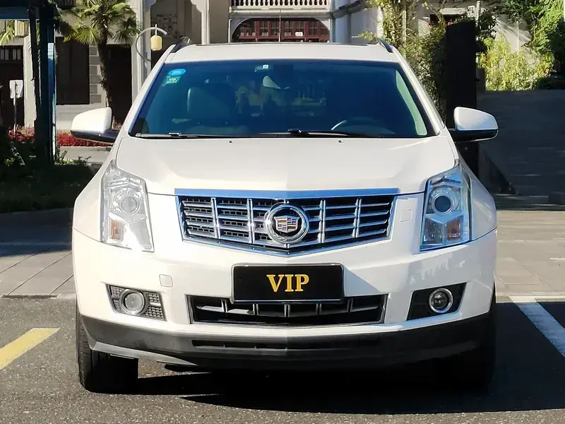 2014 Cadillac SRX с пробегом 125 000 км