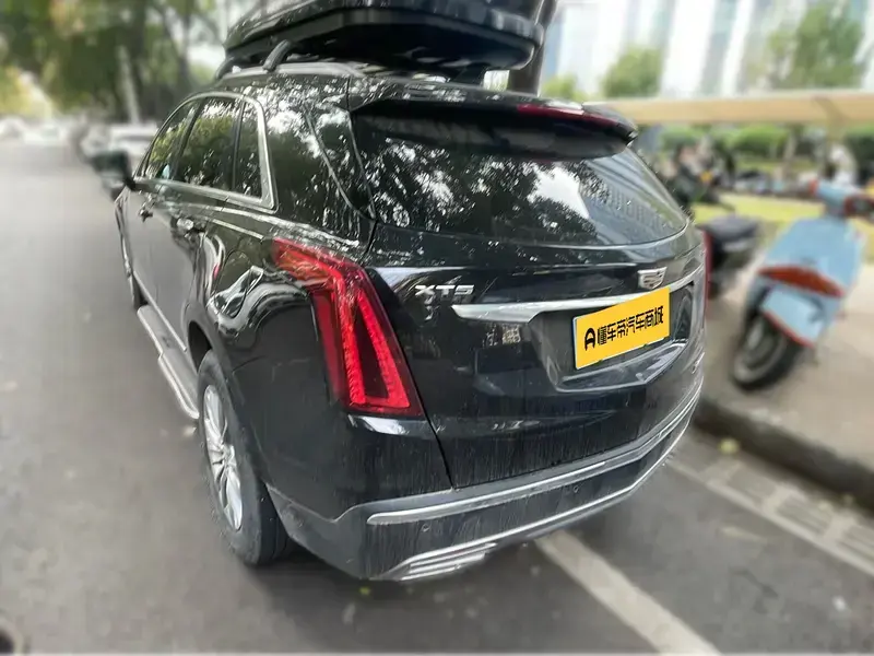 2021 Cadillac XT5 с пробегом 103 700 км