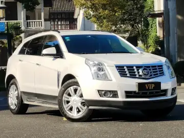 2014 Cadillac SRX с пробегом 125 000 км