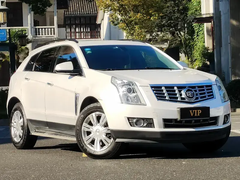 2014 Cadillac SRX с пробегом 125 000 км