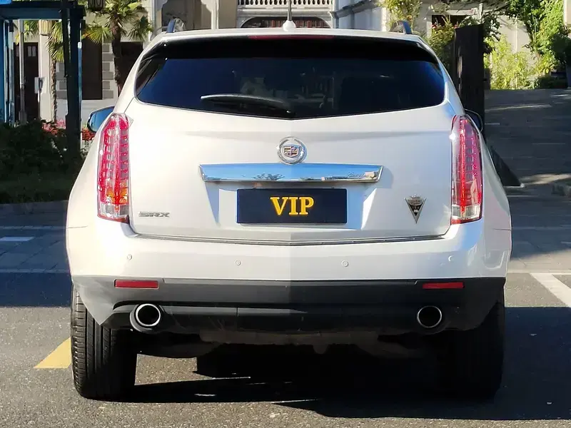 2014 Cadillac SRX с пробегом 125 000 км