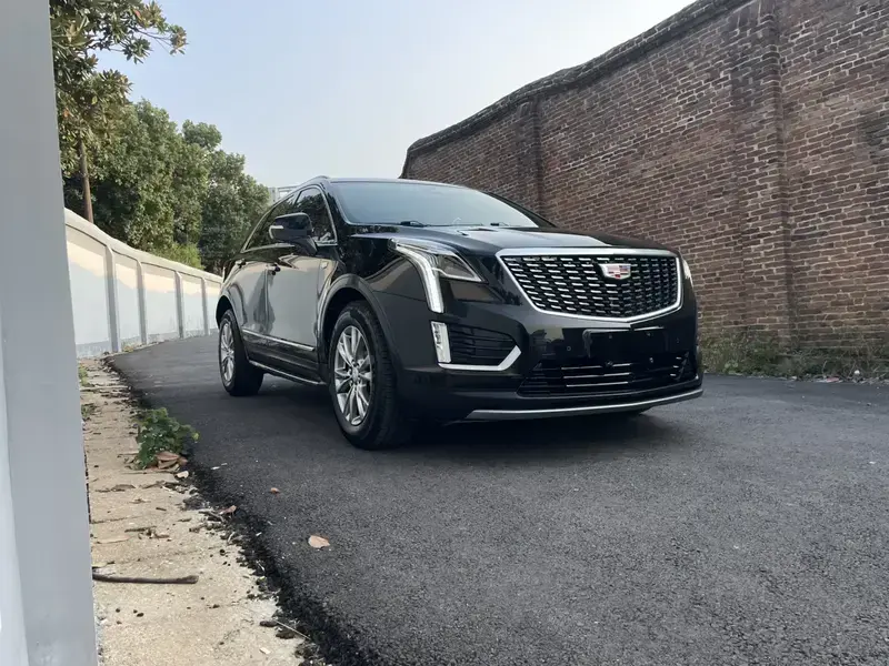 2020 Cadillac XT5 с пробегом 110 000 км