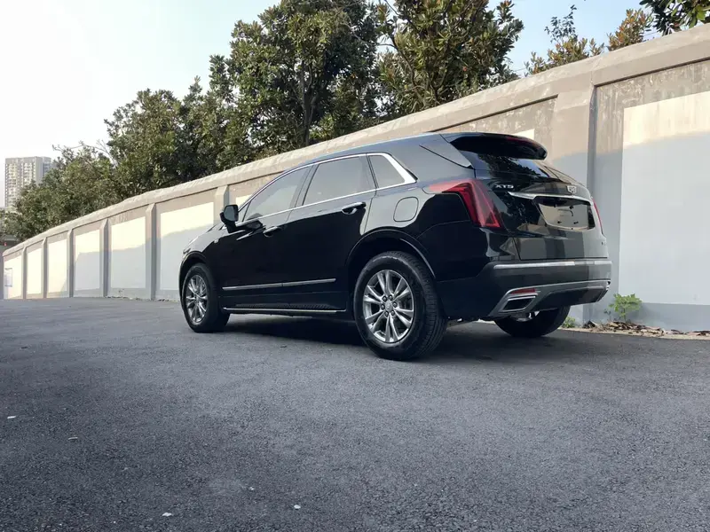 2020 Cadillac XT5 с пробегом 110 000 км