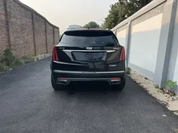 2020 Cadillac XT5 с пробегом 110 000 км