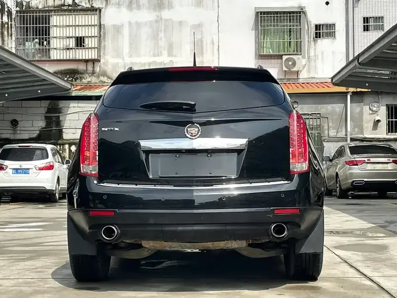2013 Cadillac SRX с пробегом 93 000 км