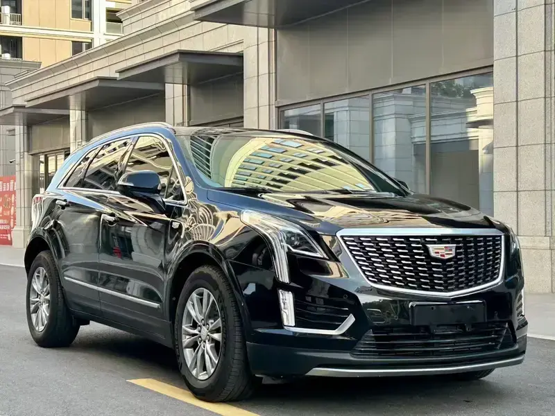 2020 Cadillac XT5 с пробегом 120 000 км
