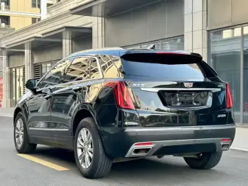 2020 Cadillac XT5 с пробегом 120 000 км