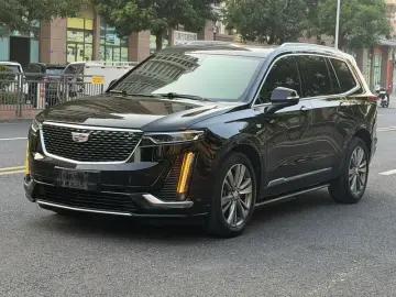 Cadillac XT6