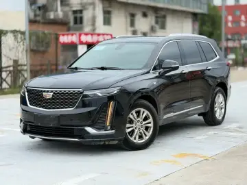 Cadillac XT6