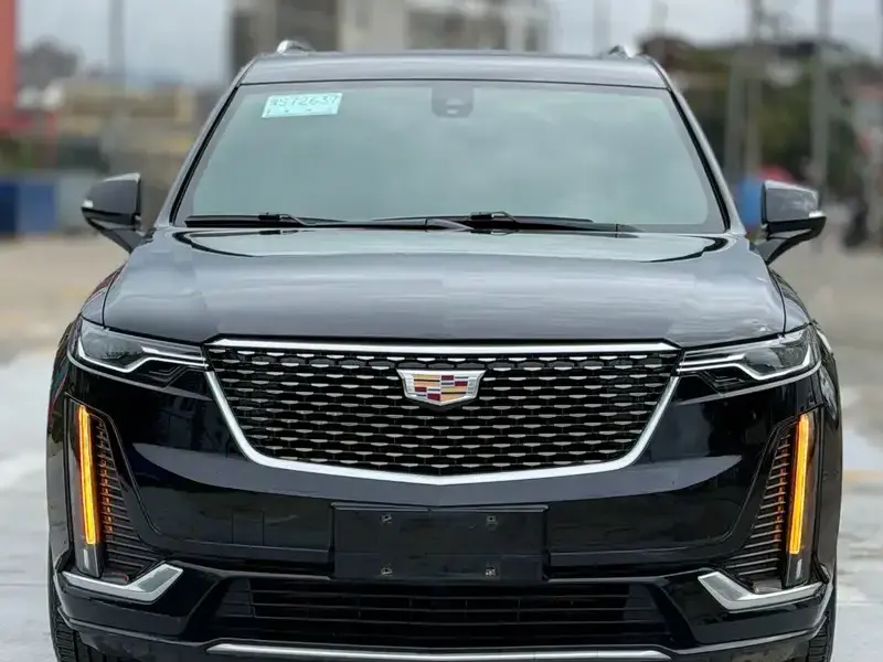 2020 Cadillac XT6 с пробегом 88 000 км