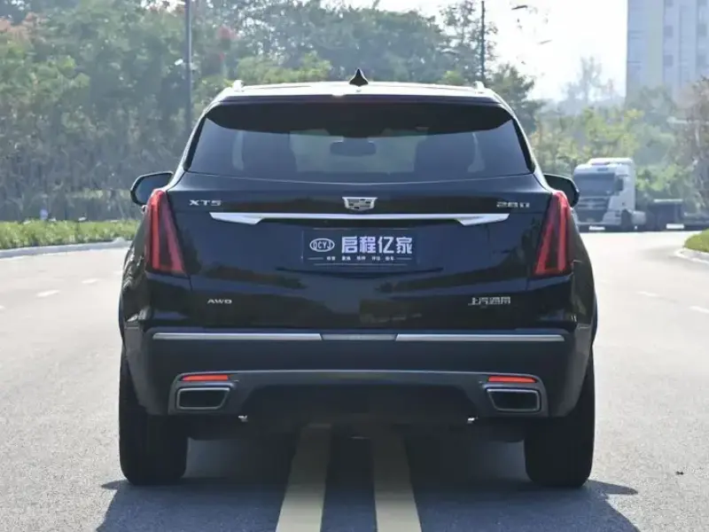 2020 Cadillac XT5 с пробегом 53 000 км