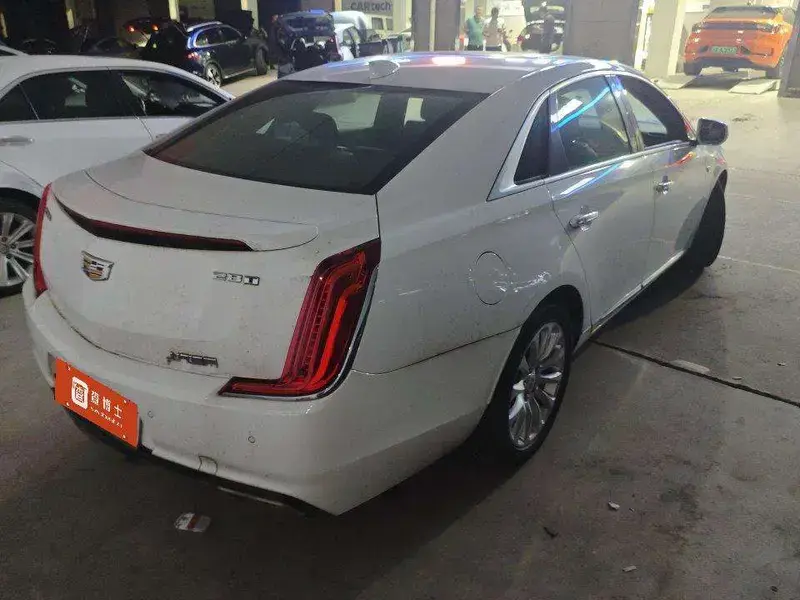 2018 Cadillac XTS с пробегом 33 000 км