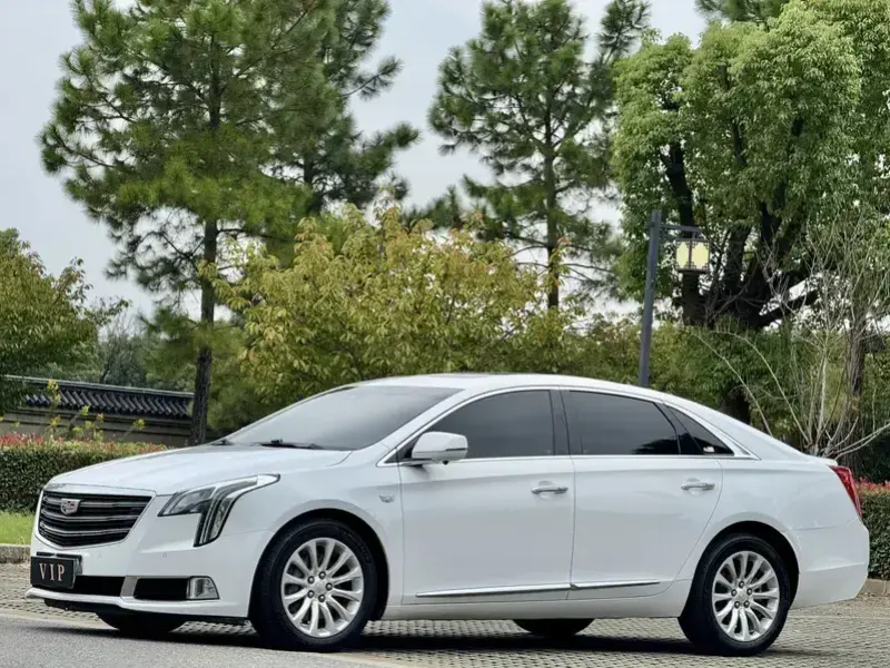 2018 Cadillac XTS с пробегом 93 000 км