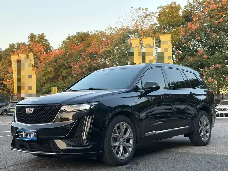2020 Cadillac XT6 с пробегом 74 800 км