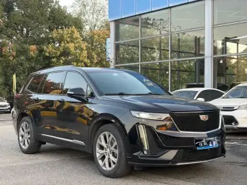 2020 Cadillac XT6 с пробегом 74 800 км