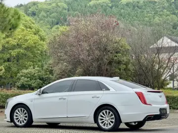 2018 Cadillac XTS с пробегом 93 000 км