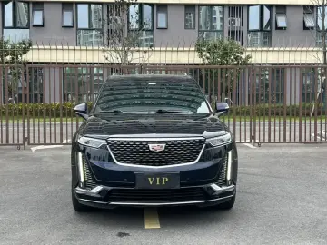 2020 Cadillac XT6 с пробегом 95 000 км