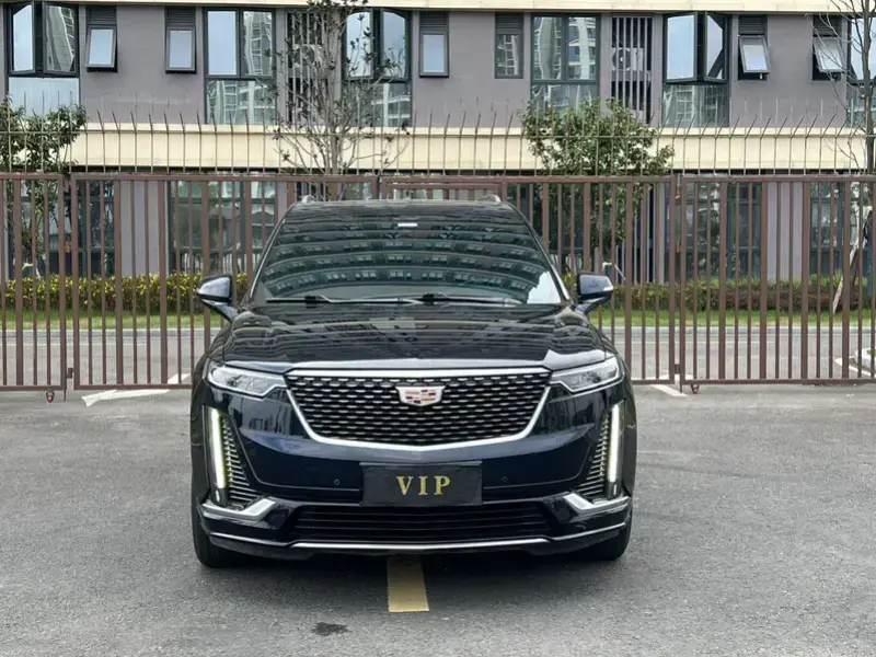 2020 Cadillac XT6 с пробегом 95 000 км