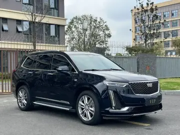 2020 Cadillac XT6 с пробегом 95 000 км