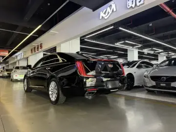 2018 Cadillac XTS с пробегом 80 000 км