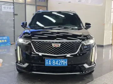 2022 Cadillac XT6 с пробегом 90 000 км