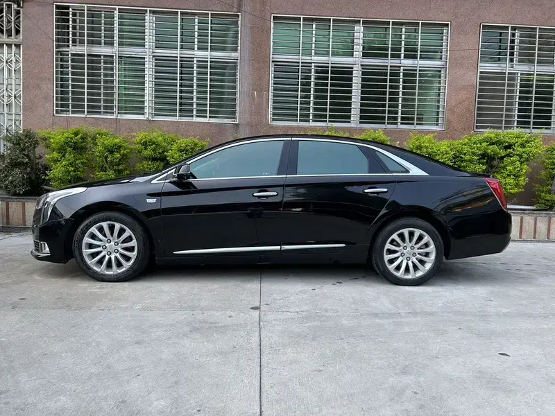 2018 Cadillac XTS с пробегом 90 000 км
