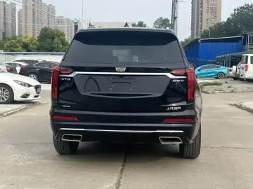 2022 Cadillac XT6 с пробегом 75 200 км