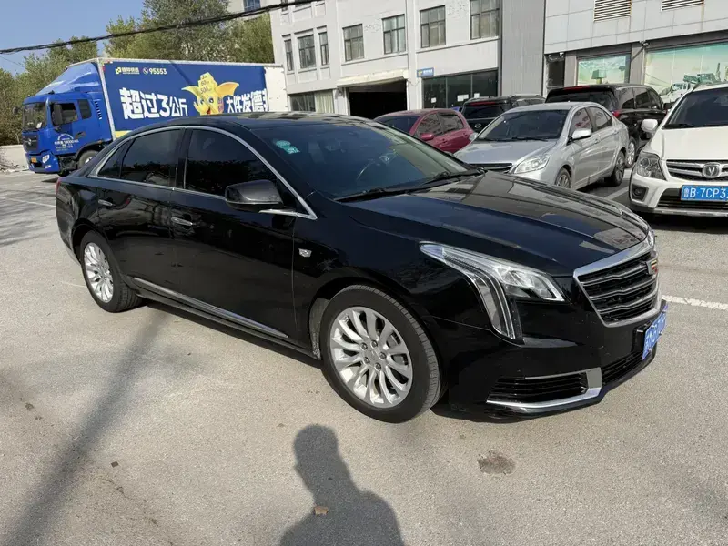 2018 Cadillac XTS с пробегом 100 000 км