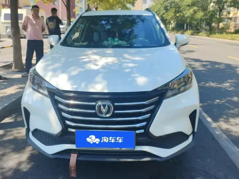 2021 Changan CS15 с пробегом 68 000 км