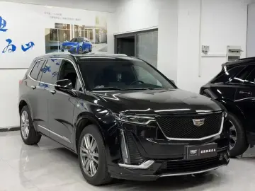 2022 Cadillac XT6 с пробегом 86 000 км