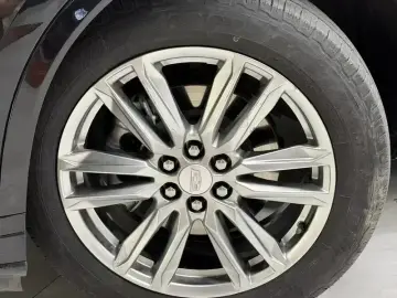 2022 Cadillac XT6 с пробегом 86 000 км