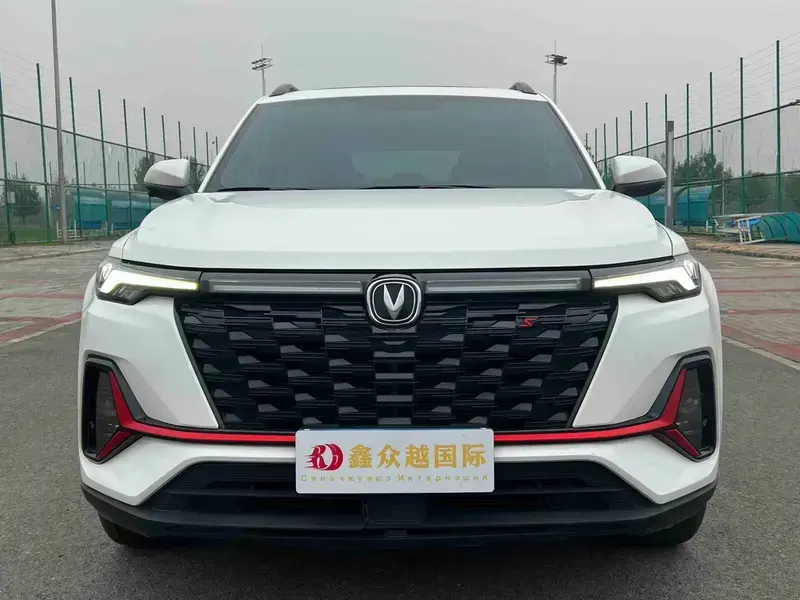 2023 Changan CS35 Plus с пробегом 33 000 км