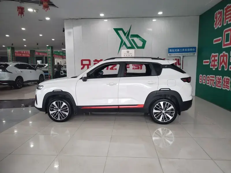 2023 Changan CS35 Plus с пробегом 25 000 км