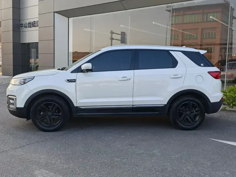 2017 Changan CS55 с пробегом 106 000 км