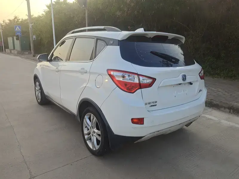 2016 Changan CS35 с пробегом 90 000 км