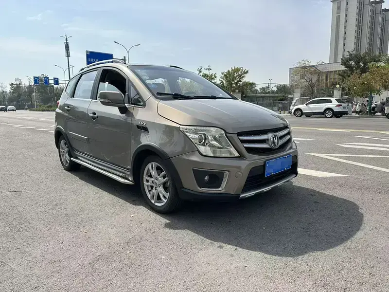 2014 Changan CX20 с пробегом 36 000 км