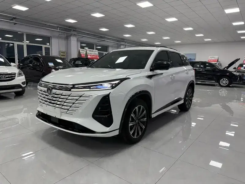 2024 Changan CS75 Plus с пробегом 14 000 км