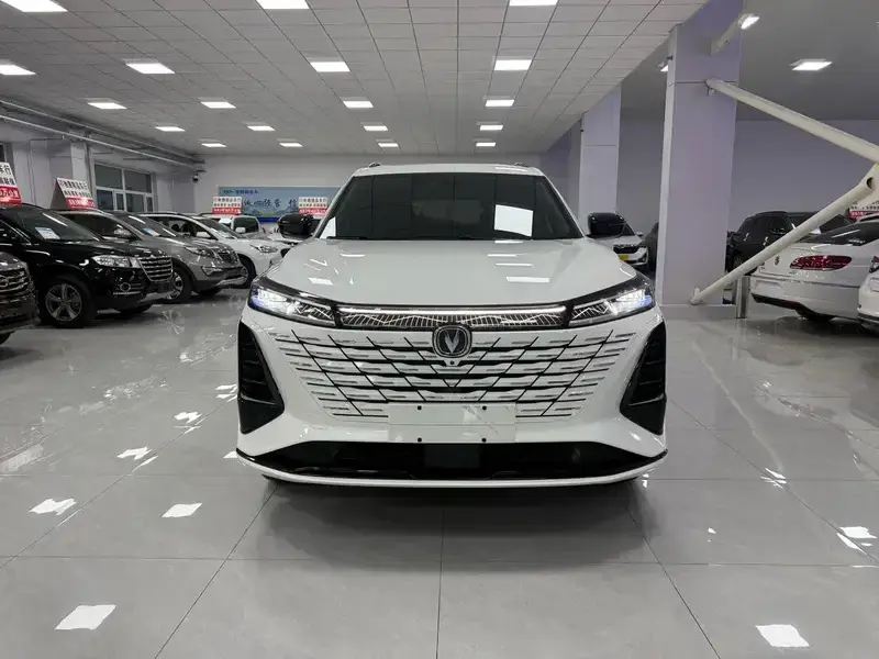 2024 Changan CS75 Plus с пробегом 14 000 км